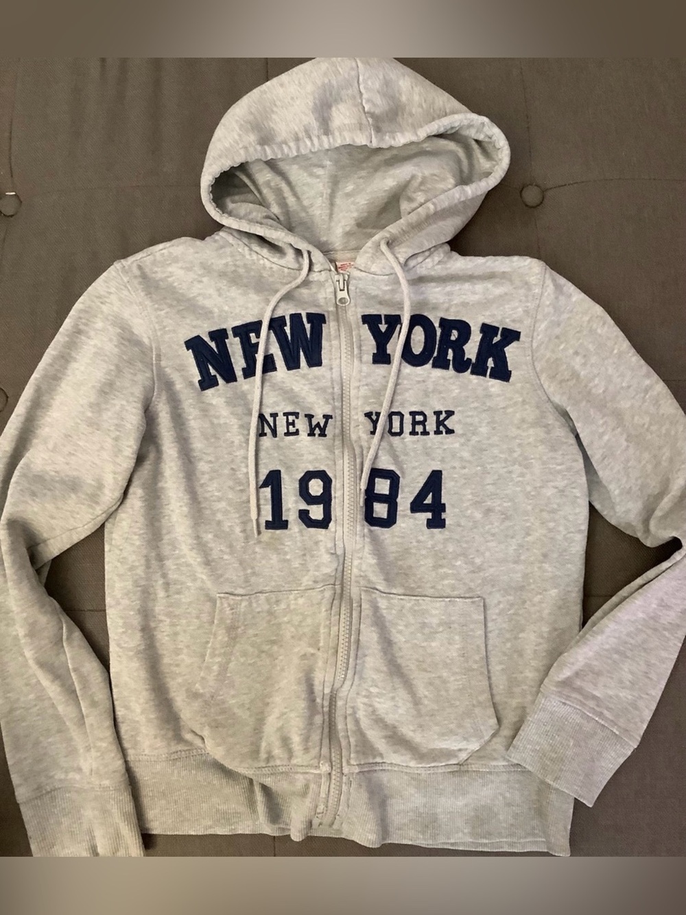 Bongo women’s hoodie XS New York 1984 gray zip up nyc sweatshirt petite ⭐️